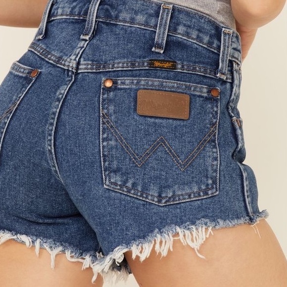 Wrangler Pants - Sz 28, wrangler daisy dukes
